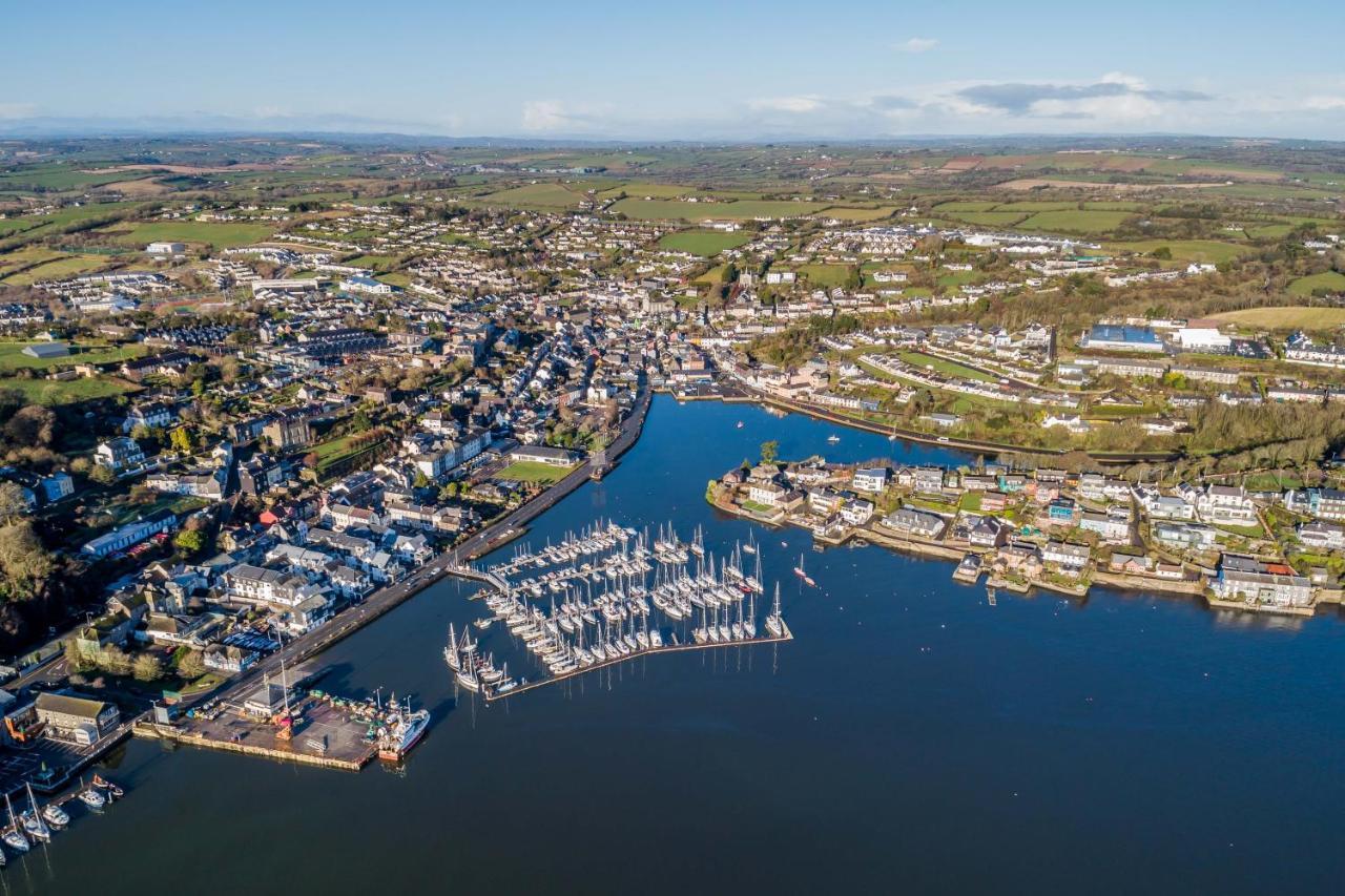 The Town House Kinsale, Hosted By Exquisite Holiday Homes, Sleeps 16 エクステリア 写真