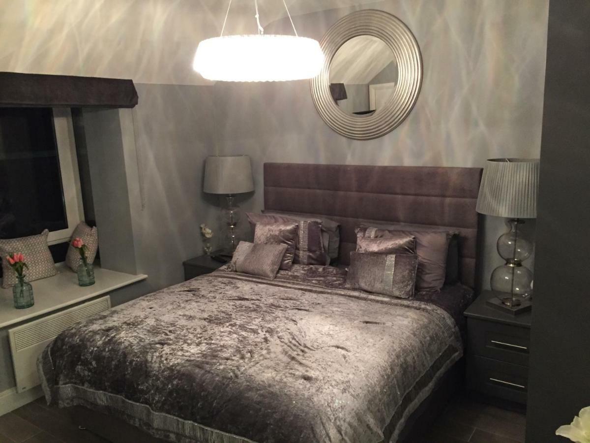 The Town House Kinsale, Hosted By Exquisite Holiday Homes, Sleeps 16 エクステリア 写真