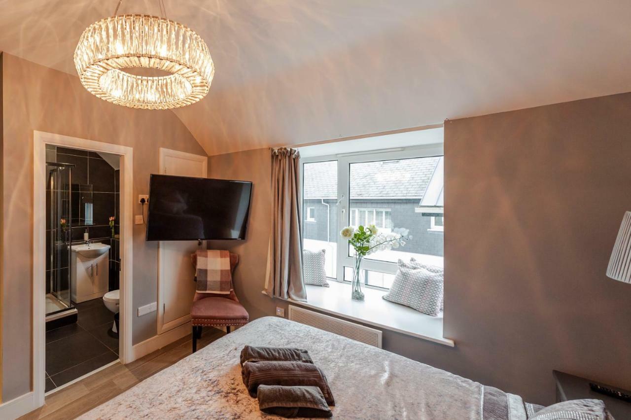 The Town House Kinsale, Hosted By Exquisite Holiday Homes, Sleeps 16 エクステリア 写真