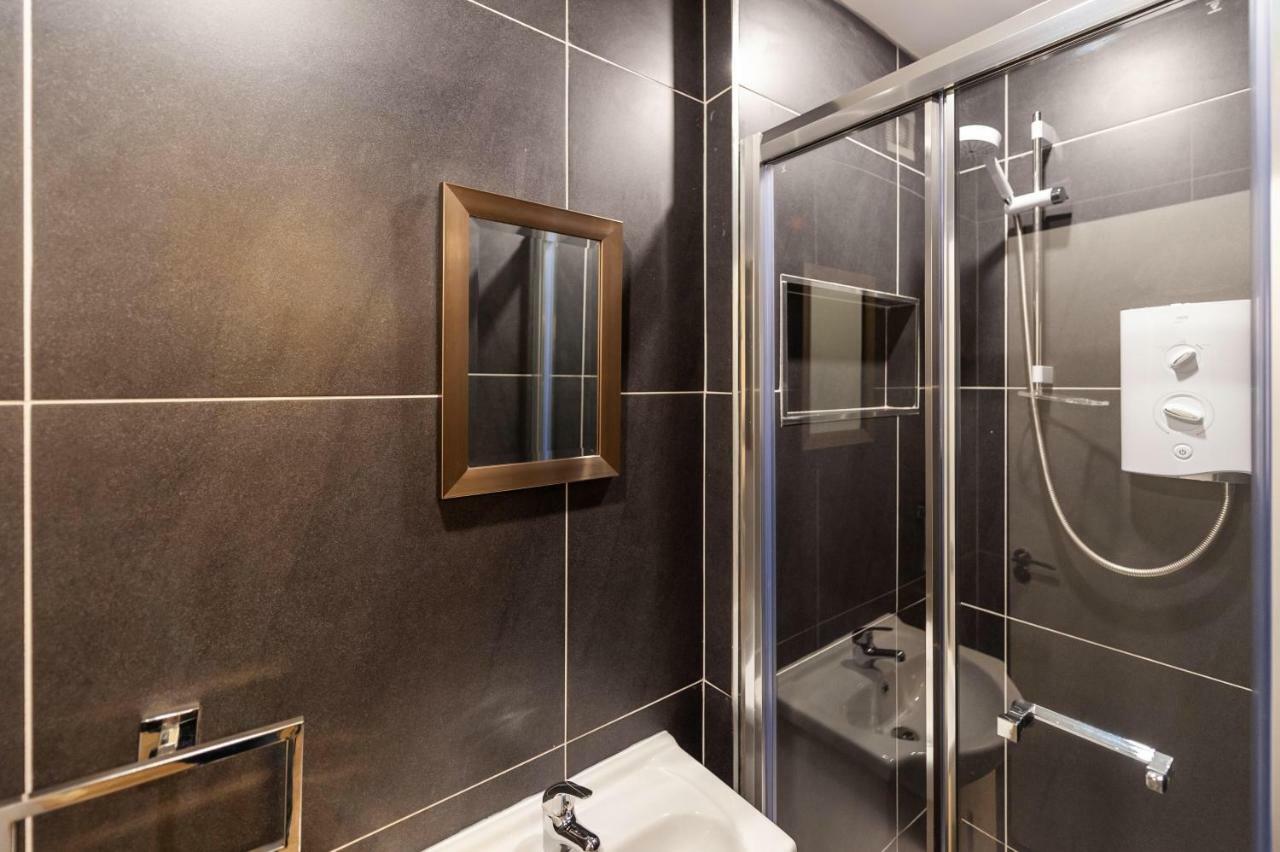 The Town House Kinsale, Hosted By Exquisite Holiday Homes, Sleeps 16 エクステリア 写真